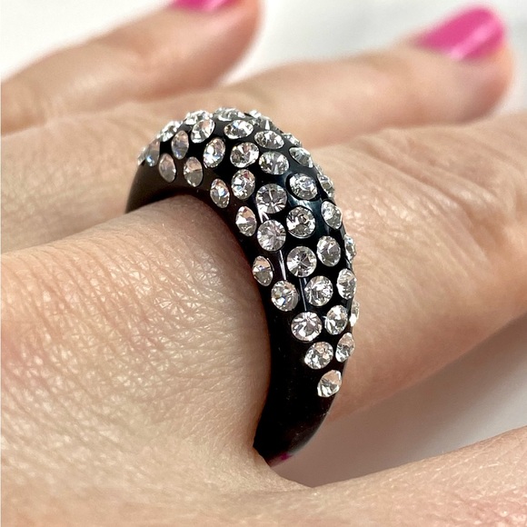Acrylic Crystal Ring Embellished With Genuine“Crystal Stone Elements”New! - Picture 3 of 12